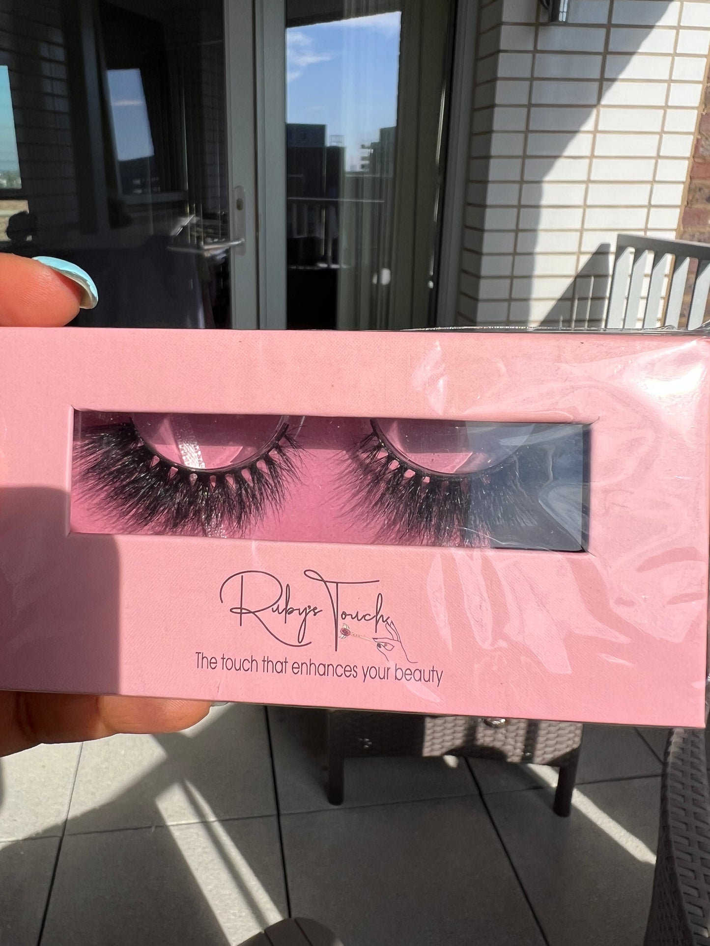 Ruby’s strip lashes