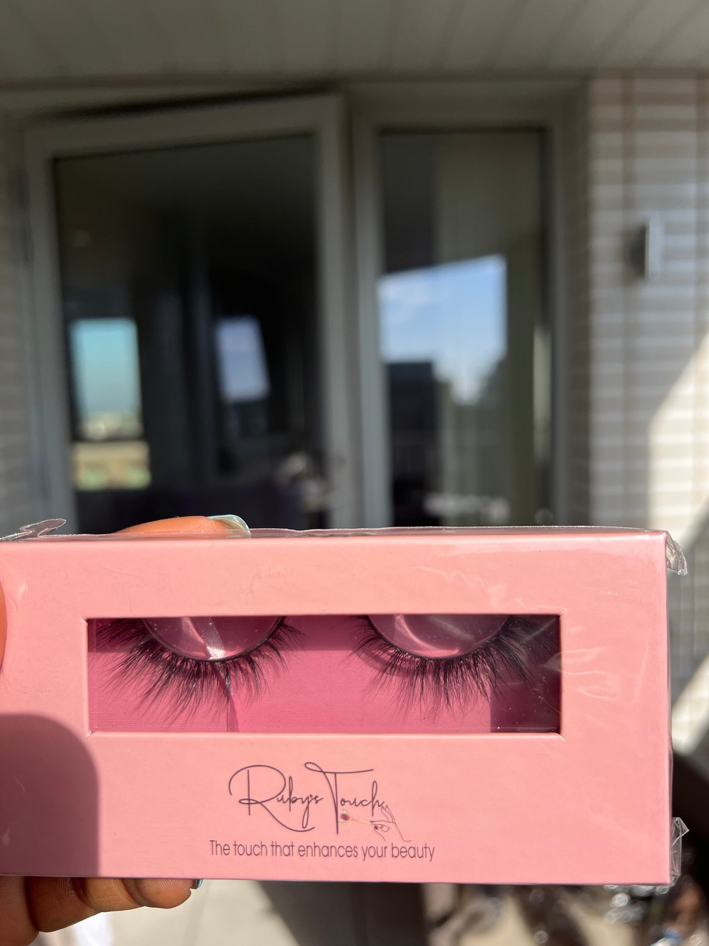 Ruby’s strip lashes